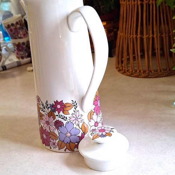 SALE!! ELIZABETHAN ENGLAND "Portobello 2" 60's Tall Coffee/ Tea pot - Picture 7 of 9